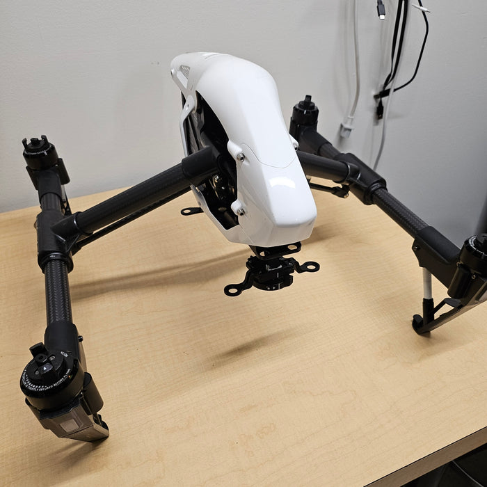 DJI Inspire 1 V2.0 with Z3 Gimbal, Case (pre-owned)