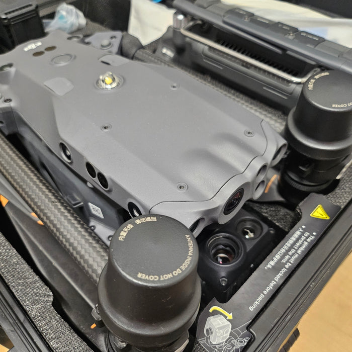 DJI Matrice 30T Thermal Combo (pre-owned)